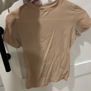 skims fits everybody T shirt (I think the color clay)